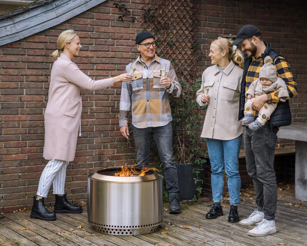  Rauchfreier Kamin mit Sockel